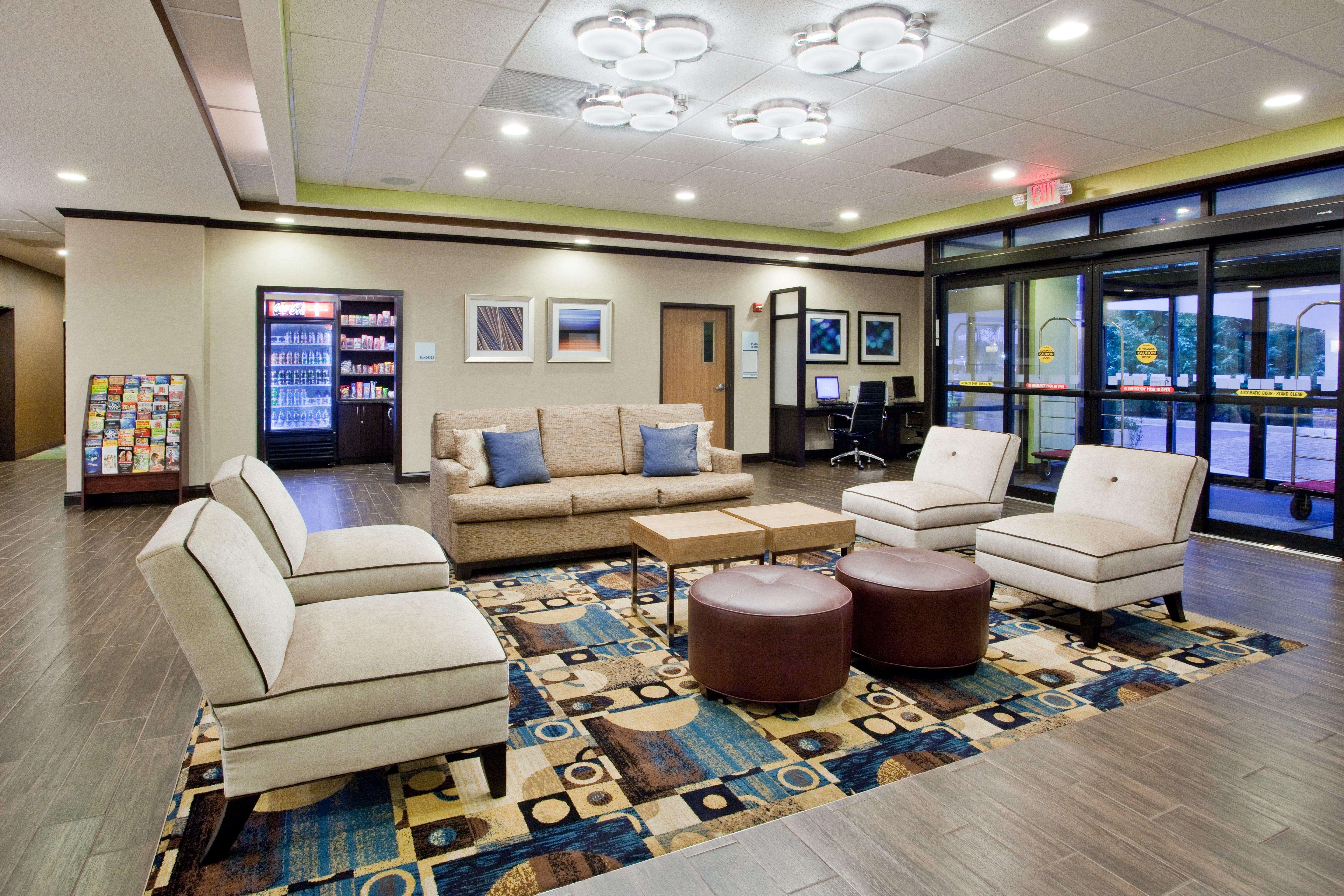 Holiday Inn Express & Suites Buford Ne - Lake Lanier By Ihg Exterior photo