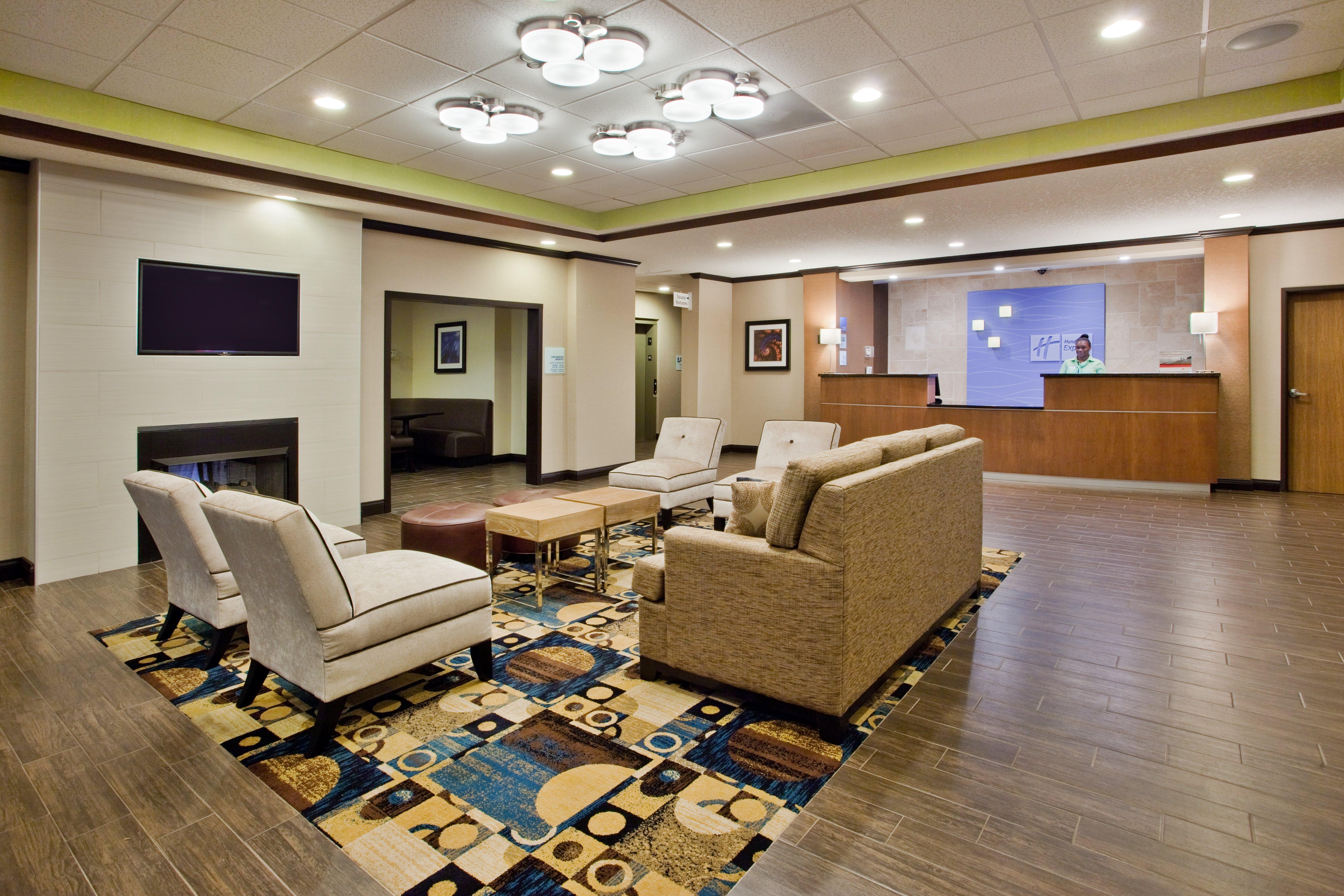 Holiday Inn Express & Suites Buford Ne - Lake Lanier By Ihg Exterior photo